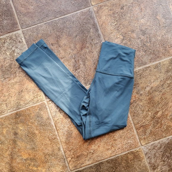 lululemon athletica Align Ribbed High-Rise 25" Leggings - Picture 3 of 6